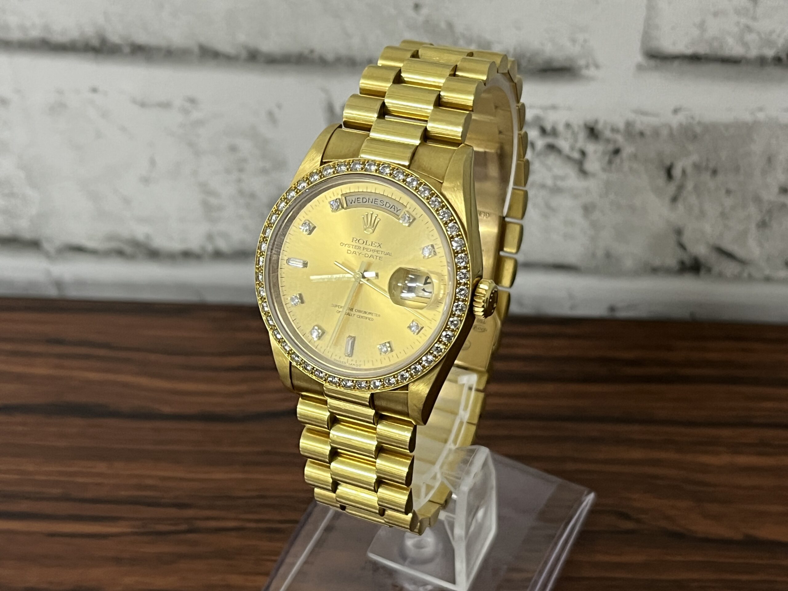 ロレックス デイデイト 18348A K18YG 10Pダイヤ ダイヤベゼル シャンパンゴールド 腕時計 の買取実績