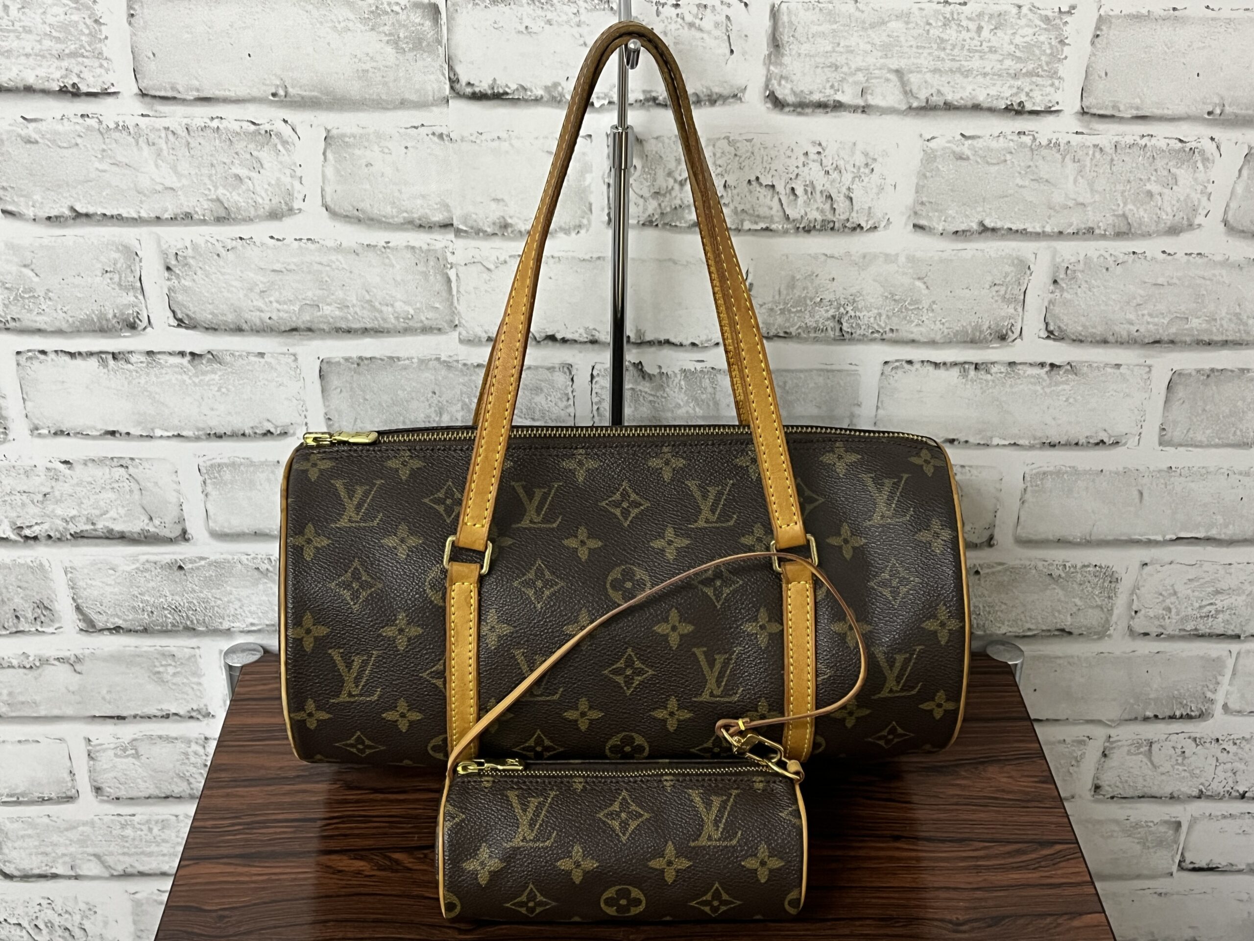ルイ・ヴィトン(LOUIS VUITTON)ルイヴィトン モノグラム パピヨン 【美 